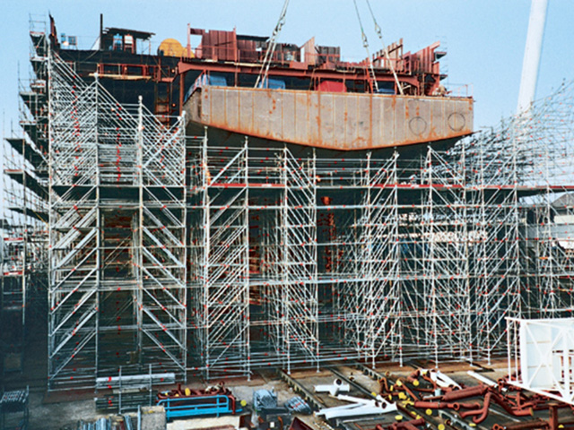 scaffolding planks